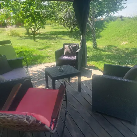 Domek letniskowy Csillaghegyi Oazis